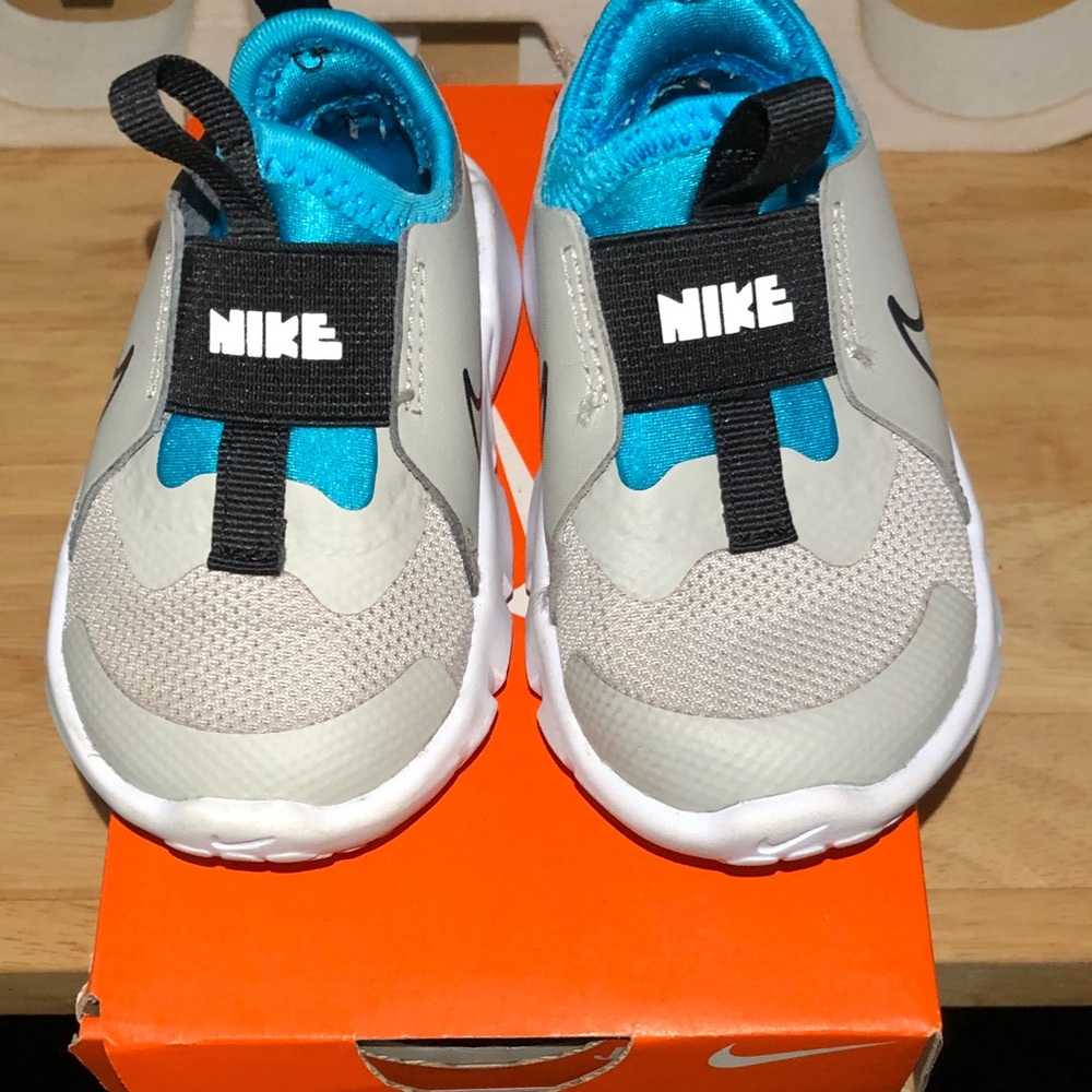 Nike Kids' Gray and Teal Slip-On Sneakers